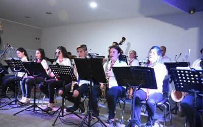 LA BIG BAND Y LOS ENSAMBLES DE BRONCES Y FLAUTAS INAUGURARON EL CICLO DE MUESTRAS DE FIN DE AÑO DE LA ESCUELA MUNICIPAL DE MÚSICA