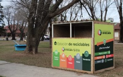 EL MUNICIPIO INSTALÓ HOY (MARTES) CINCO NUEVAS ESTACIONES DE RECICLABLES EN DISTINTOS PUNTOS DE LA PLANTA URBANA DE TRENQUE LAUQUEN