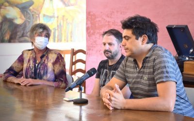 EN BUSCA DE GENERAR ACTIVIDADES EN COMÚN Y CON EL ACOMPAÑAMIENTO DEL MUNICIPIO, UN GRUPO DE FOTÓGRAFOS/AS EMPEZÓ A REUNIRSE EN EL TEATRO ESPAÑOL