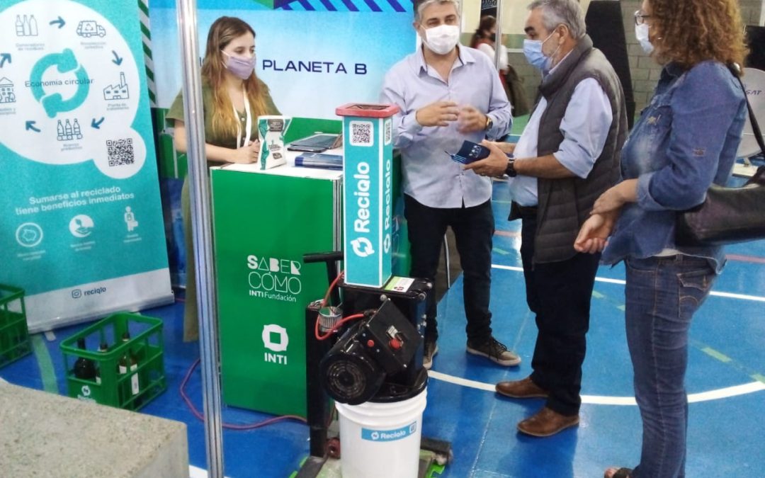 LA EXPERIENCIA DEL POLO CIENTÍFICO TECNOLÓGICO DE TRENQUE LAUQUEN, EN LA FERIA DE CIENCIA Y TECNOLOGÍA DEL MUNICIPIO DE ISLAS MALVINAS