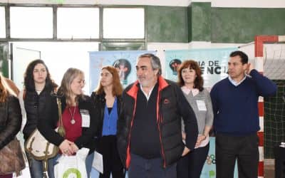 Fernández participó de la apertura de la Feria de Ciencias Regional