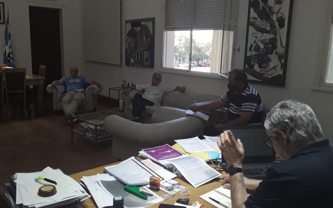 EL INTENDENTE VOLVIÓ A REUNIRSE CON LOS PRESIDENTES DE BLOQUE DEL HCD PARA ESCUCHAR SUS INQUIETUDES SOBRE EL PRESUPUESTO 2021