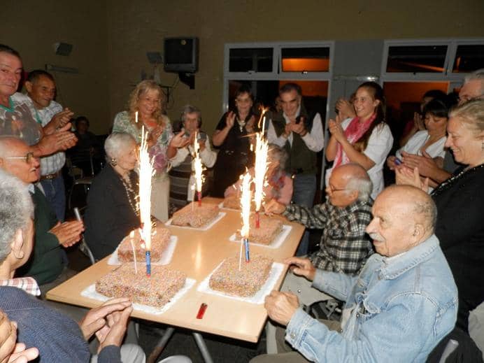 El Hogar Castella festejó los cumpleaños de 6 de sus residentes