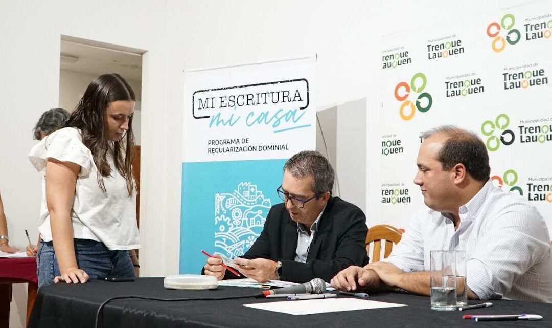 ACTO DE FIRMA DE 98 ESCRITURAS, EL PRÓXIMO MIÉRCOLES (26) EN EL AUDITORIO DEL CENTRO CÍVICO