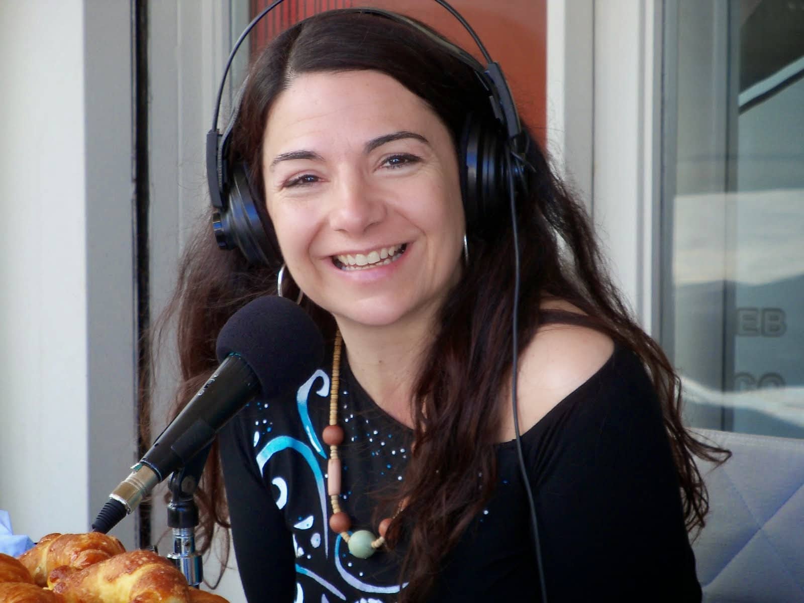 Radio Continental transmitirá desde el Municipio