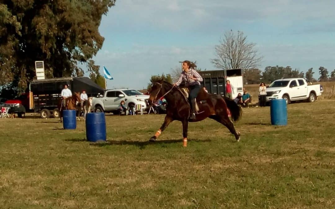 ACTO POR EL 108º ANIVERSARIO DE GIRODIAS: FERNÁNDEZ APUNTÓ A MEJORAR LA ATENCIÓN EN SALUD Y EN EDUCACIÓN