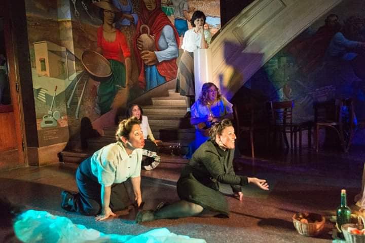 A BENEFICIO DE GENAP, EL GRUPO MARABUNTA TEATRO VUELVE AL HALL DEL MUNICIPIO CON LA OBRA «NADA SUCEDE COMO HUBIÉSEMOS QUERIDO»