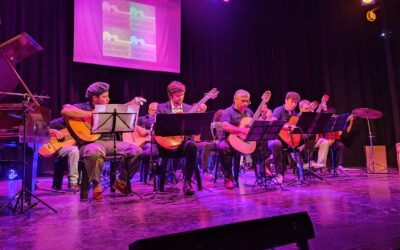 EL TEATRO ESPAÑOL VIBRÓ AL RITMO DE GUITARRAS EN CONCIERTO