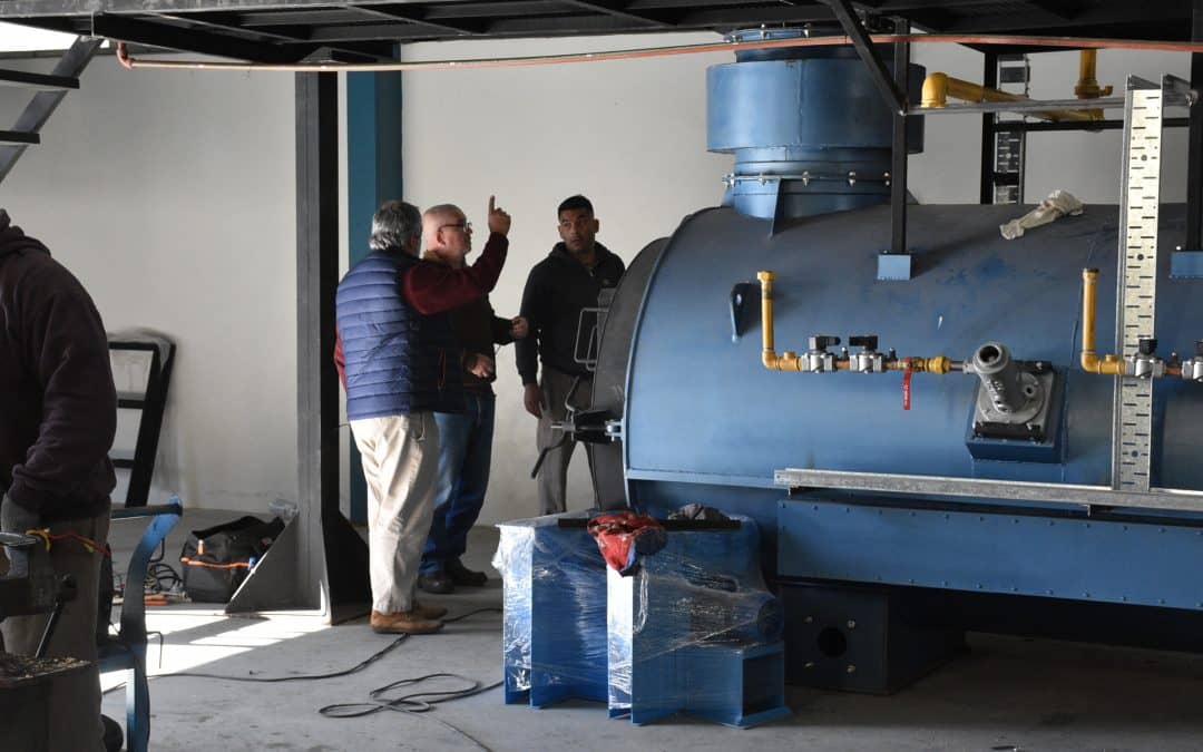 ÚLTIMO TRAMO DE LA INSTALACIÓN DEL NUEVO HORNO PIROLÍTICO EN EL PROLIM: YA ESTÁ LISTA EN UN 95%