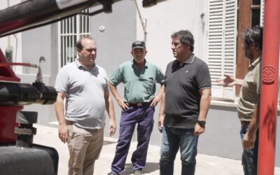 EL MUNICIPIO INCORPORÓ UN HIDROELEVADOR PARA 30 DE AGOSTO CON UNA INVERSIÓN SUPERIOR A LOS 46 MILLONES DE PESOS