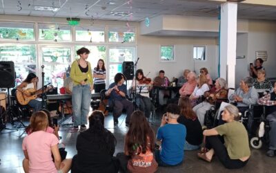 SE CELEBRÓ EL DÍA DE LA TRADICIÓN EN EL HOGAR CASTELLA CON PROFESORES Y ALUMNOS DE LA ESEA Nº 1 Y EL BALLET “SOÑANDO FOLCLORE”