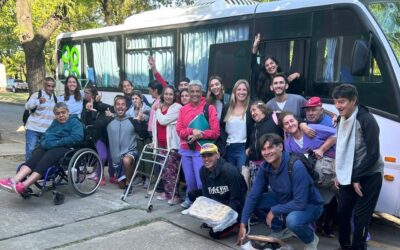 VIAJE RECREATIVO DELHOGAR CUMEN CHE A COLONIA BARÓN: JORNADA DE PILETA Y DEPORTES