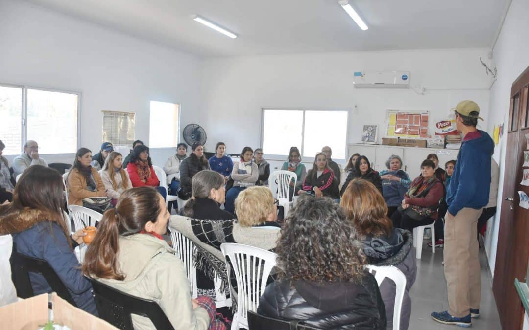 CURSO DE HUERTA FAMILIAR: MAÑANA, CÓMO MANTENER LA FERTILIDAD DE LA TIERRA Y COMPOSTAJE