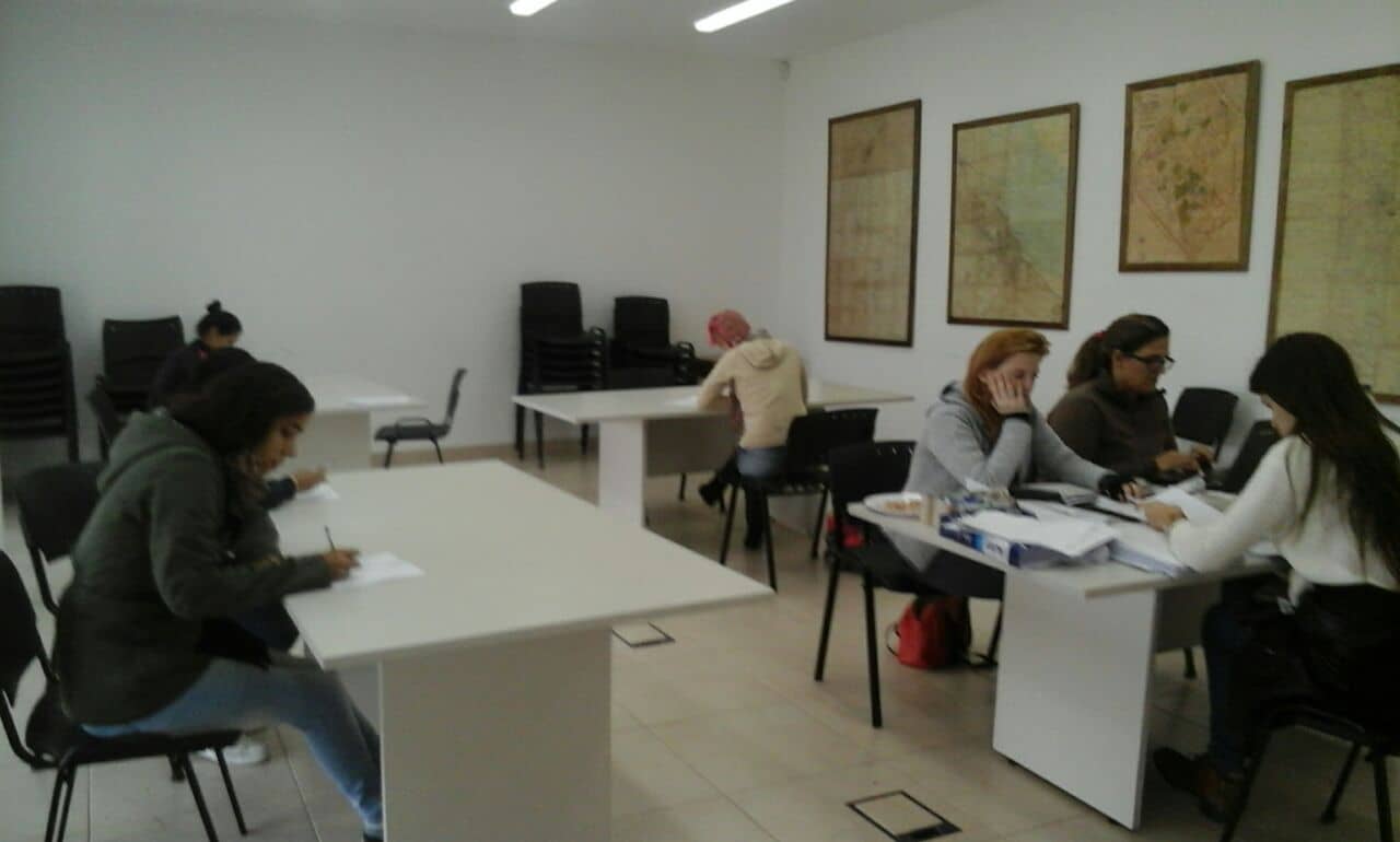 Realizan entrevistas para ingresar al Centro Pescar