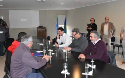 INTENDENTES SE REUNIERON HOY (VIERNES) EN EL HOSPITAL MUNICIPAL PEDRO T. ORELLANA CON AUTORIDADES DE IOMA