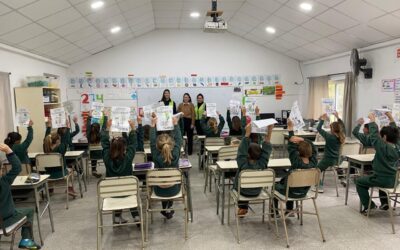 PROTECCIÓN CIUDADANA BRINDÓ UNA CHARLA CON ACTIVIDADES DE EDUCACIÓN VIAL PARA ALUMNOS Y DOCENTES DEL COLEGIO LOS MÉDANOS