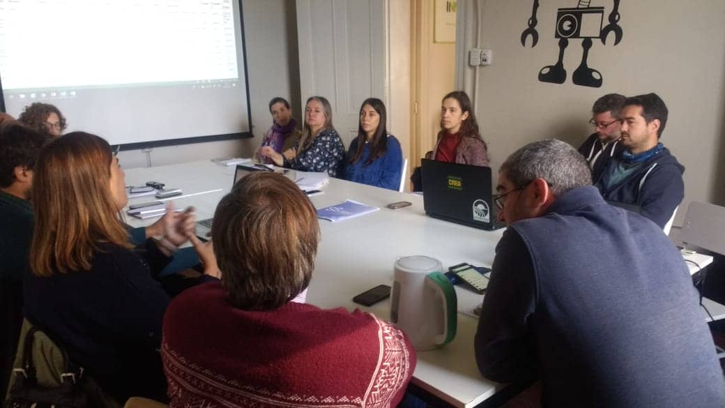 El grupo de trabajo que integra la incubadora de emprendedores evaluó los 30 proyectos presentados y definió la metodología de trabajo