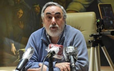 COVID-19: SE RESTRINGEN ACTIVIDADES Y SE SUSPENDEN LAS REUNIONES GRUPALES, SOCIALES Y FAMILIARES POR SIETE DÍAS DEBIDO A LA SITUACIÓN SANITARIA ACTUAL