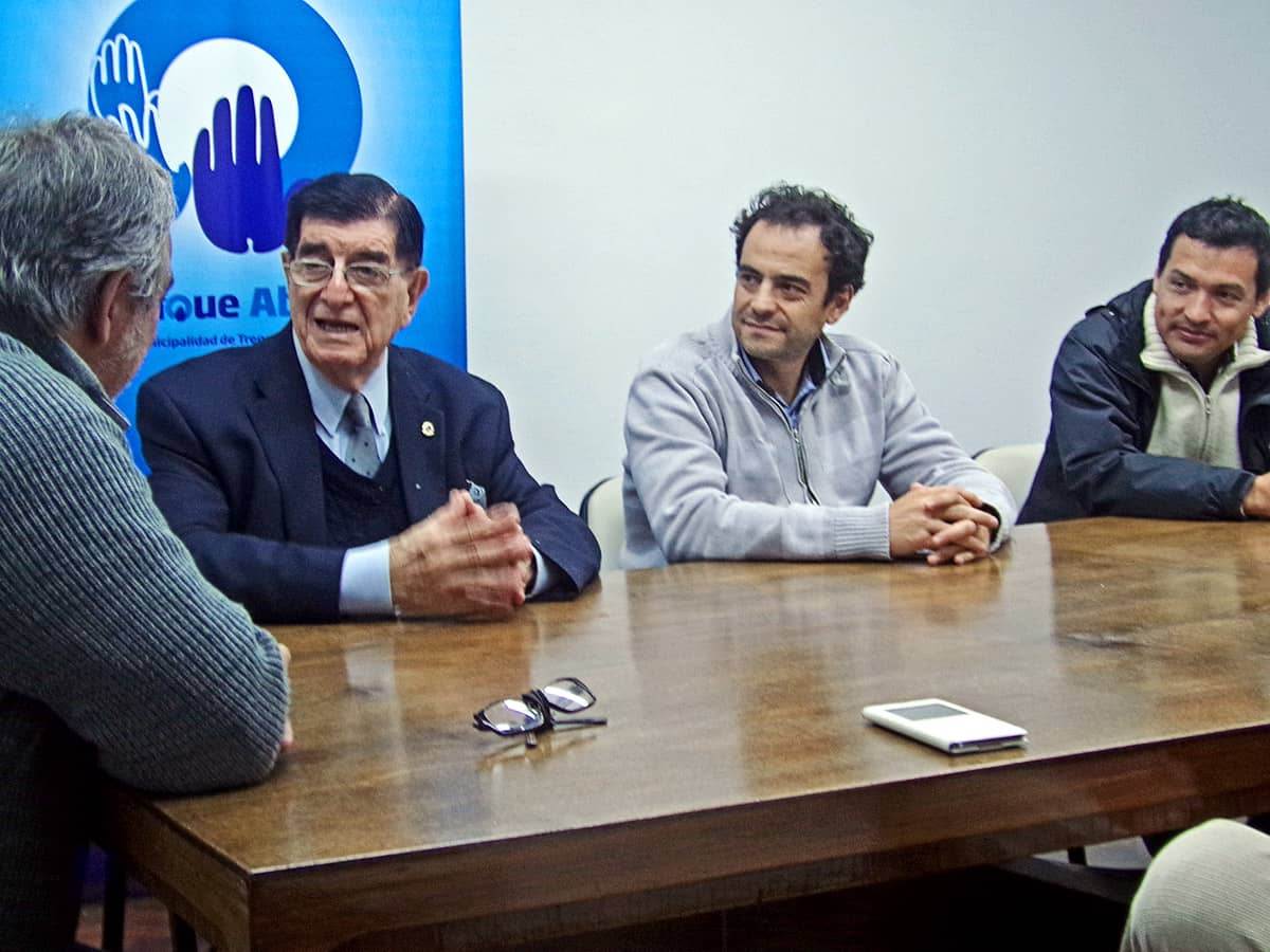 Fernández se reunió con profesionales de la FRTL UTN