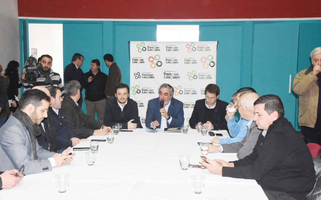 FERNÁNDEZ LE PRESENTÓ AL MINISTRO DE SALUD UN PROYECTO PARA DESARROLLAR UN LABORATORIO DE MEDICAMENTOS REGIONAL