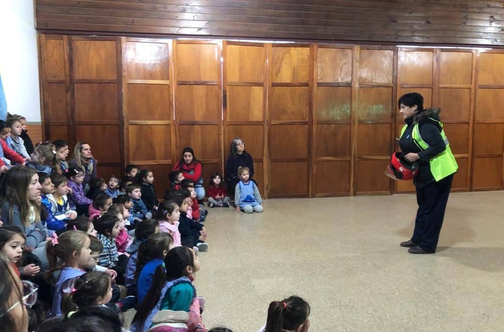 PROTECCIÓN CIUDADANA OFRECIÓ UNA CHARLA SOBRE EDUCACIÓN VIAL A LOS ALUMNOS DEL JARDÍN Nº 902
