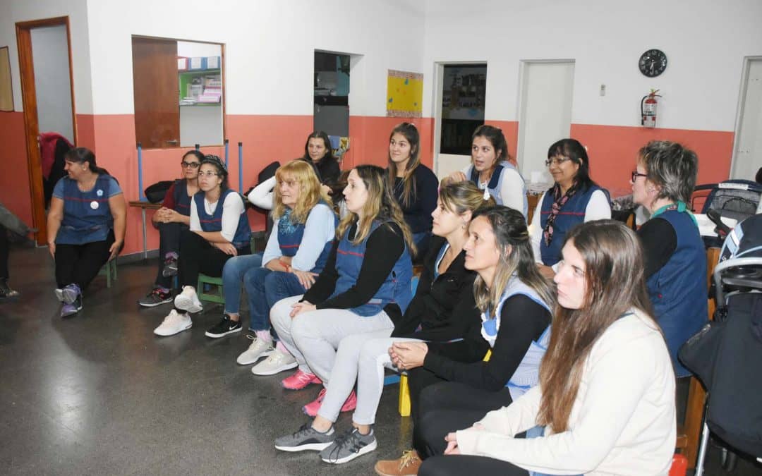 DEFENSA CIVIL REALIZÓ AYER (JUEVES) LA REVISIÓN DEL PLAN DE EVACUACIÓN EN EL JARDIN MATERNAL ARCO IRIS