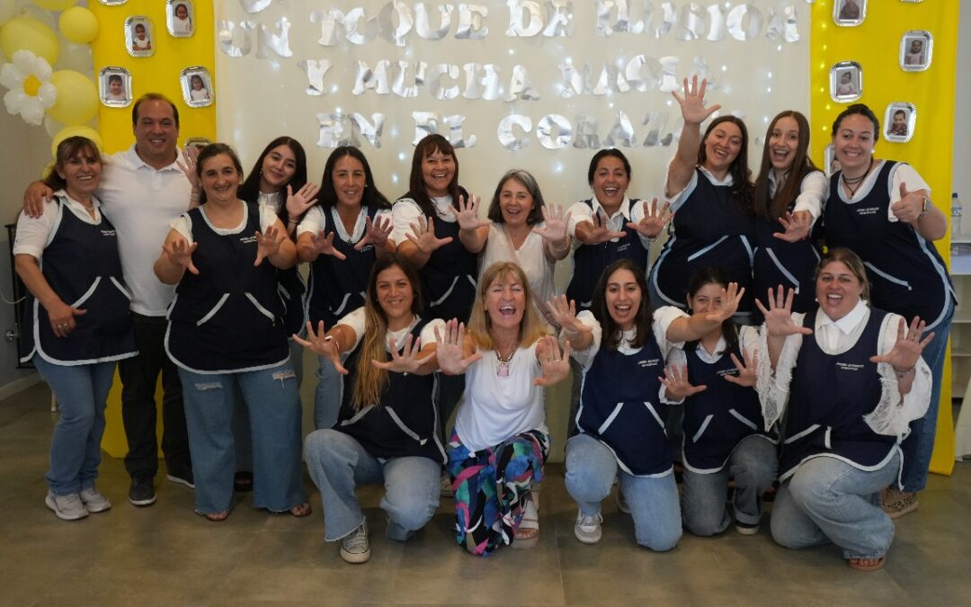 EMOTIVO CIERRE DEL PRIMER CICLO DEL NIVEL INICIAL EN EL JARDÍN MATERNAL MUNICIPAL “SOLES”