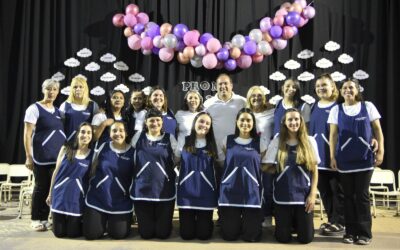 CIERRE DE AÑO Y ENTREGA DE DIPLOMAS EN EL JARDÍN MATERNAL “UPA LA LÁ” DE 30 DE AGOSTO CON LA PARTICIPACIÓN DE LAS FAMILIAS