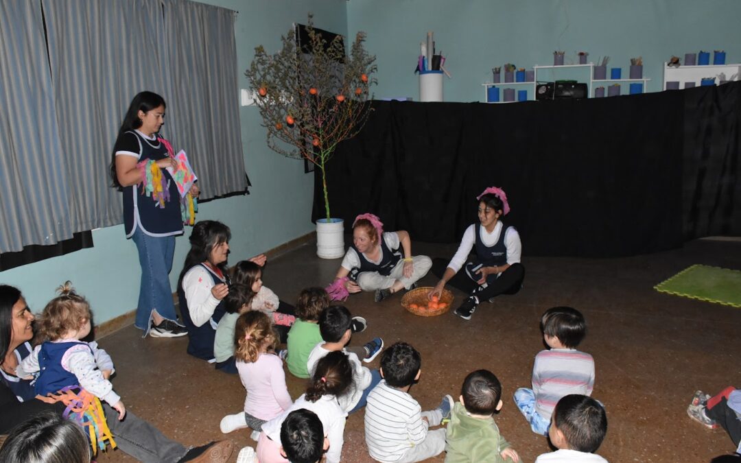 LOS JARDINES MATERNALES MUNICIPALES CELEBRAN HOY EL DÍA DE LOS JARDINES Y DE LA MAESTRA JARDINERA, CON DISTINTAS PROPUESTAS PEDAGÓGICAS
