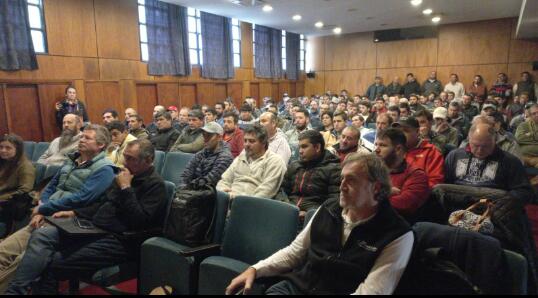 MÁS DE 140 APLICADORES TERRESTRES ASISTIERON A LA JORNADA DE CAPACITACIÓN DEL CURSO MUNICIPAL QUE SE DICTÓ EN EL CENTRO CÍVICO