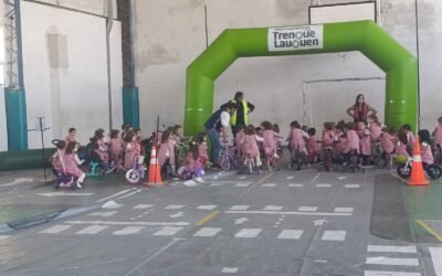 JORNADA DE EDUCACIÓN VIAL PARA LOS ALUMNOS QUE ASISTEN AL JARDÍN CORAZÓN
