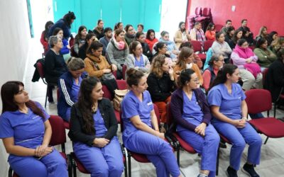 “CUIDAR A LOS QUE CUIDAN”: SE REALIZÓ UNA JORNADA DE ENFERMERÍA PARA HABLAR DE LA PROFESIÓN Y LOS DESAFÍOS QUE ENFRENTAN A DIARIO