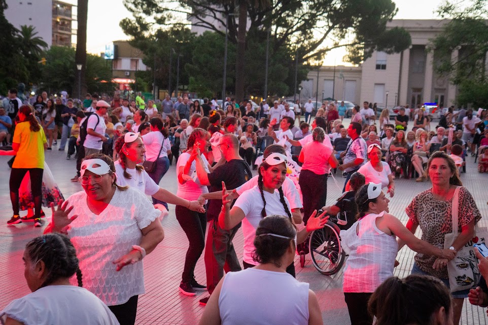 JORNADA INCLUSIVA Y COMUNITARIA EN PLAZA SAN MARTÍN PARA CONMEMORAR EL DÍA INTERNACIONAL DE LAS PERSONAS CON DISCAPACIDAD