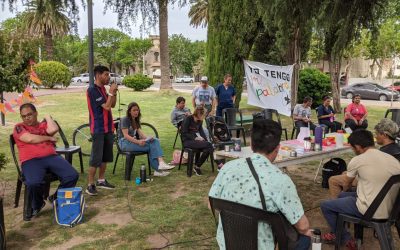 UNA RADIO ABIERTA, REFLEXIONES, UN POEMA COLECTIVO Y BUENA MÚSICA LE DIERON EL MARCO A LA JORNADA POR EL DÍA DE LA SALUD MENTAL