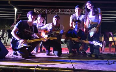 JÓVENES DEL PROGRAMA ENVIÓN TRENQUE LAUQUEN PARTICIPARON CON SU MÚSICA EN LA JORNADA “ZUMBA ROSA”
