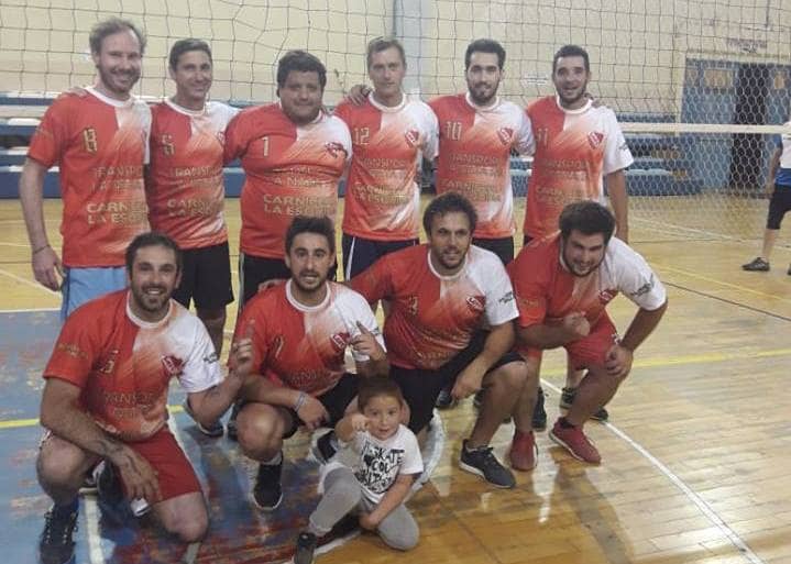 “LA GLORIA” ES EL PUNTERO DEL TORNEO CLAUSURA DE VOLEY MASCULINO