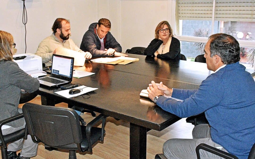 Se evaluarán los proyectos del concurso de precios para realizar mejoras en la infraestructura y servicios del balneario Cuero de Zorro