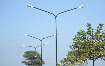 CONCURSO DE PRECIOS PARA LA COMPRA DE FAROLAS LED CON DESTINO A PLAZAS DE TREINTA DE AGOSTO