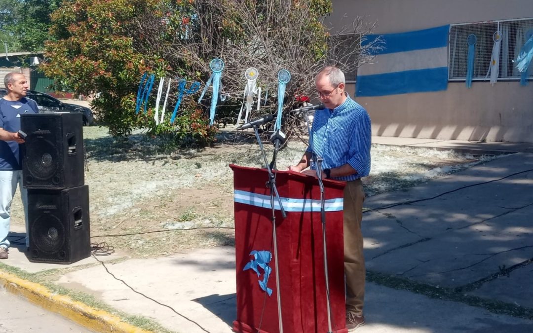 LUIS ANDRADE: “EN LA ACCIÓN DE EDUCAR TAMBIÉN MARCAMOS SOBERANÍA Y CONTRIBUIMOS EN LA DEFENSA DEL DERECHO DE TODO CIUDADANO A EMANCIPARSE”