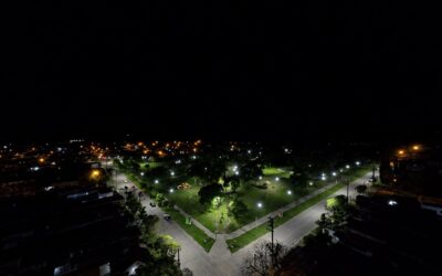 30 DE AGOSTO: EL MUNICIPIO FINALIZÓ EL RECAMBIO DE LUMINARIAS LED EN EL PARQUE MUNICIPAL “MARÍA LA INDIA ROCA”
