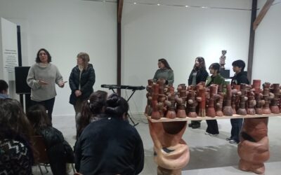 ALUMNAS DE CANTO DE LA ESCUELA DE ARTÍSTICA SE PRESENTARON EN EL MUMAV EN TORNO A LA MUESTRA “EL ALIMENTO DE AMÉRICA: LO DIVERSO”