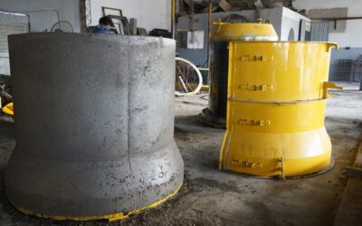 EL MUNICIPIO PUSO EN MARCHA UNA MÁQUINA PARA FABRICAR CAÑOS DE HORMIGÓN PARA LAS OBRAS DE DESAGÜES PLUVIALES Y CLOACAS DEL DISTRITO