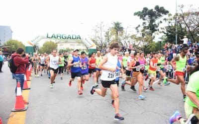 DEPORTES INSCRIBE A LOS PARTICIPANTES DE LA FINAL DE LA MARATON 6 CIUDADES PARA VIAJAR EN EL MICRO MUNICIPAL