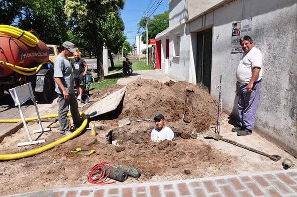 Mil metros lineales más de cloacas