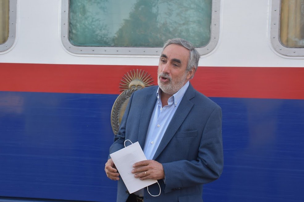 POR UNA CONSULTA Y ESTUDIO PROGRAMADO, EL INTENDENTE FERNÁNDEZ FUE INTERVENIDO SATISFACTORIAMENTE Y SE ENCUENTRA HACIENDO REPOSO