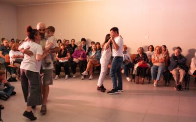 MULTITUDINARIA MILONGA TANGUERA: GRAN ACOMPAÑAMIENTO DEL PÚBLICO Y UNA VARIADA Y AMPLIA PROPUESTA CON ARTISTAS LOCALES