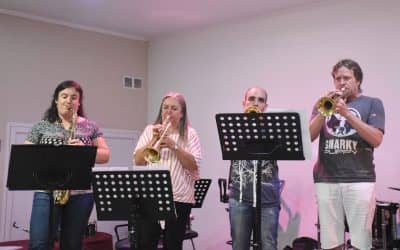 PASARON (ANOCHE) LOS TALLERES DE CELLO, PERCUSION Y SAXO, Y  MAÑANA (JUEVES)SE PRESENTARAN LOS ALUMNOS DE CANTO