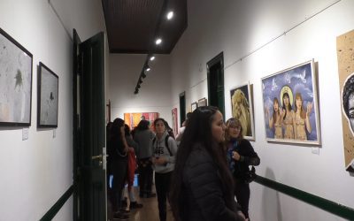 CON LECTURA DE TEXTOS Y MÚSICA EN VIVO, QUEDÓ INAUGURADA EN EL TEATRO ESPAÑOL LA MUESTRA COLECTIVA INTERDISCIPLINARIA DE ARTISTAS LOCALES