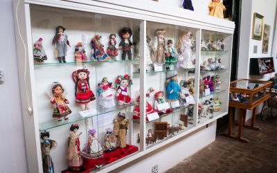 “EL MUNDO DE LAS MUÑECAS”: LA MUESTRA QUEDARÁ INAUGURADA ESTE VIERNES (3) EN EL MUSEO ALMAFUERTE