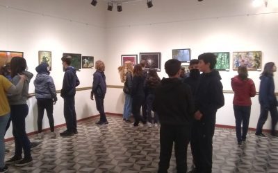 ESTUDIANTES DE LA ESCUELA SECUNDARIA Nº 3 VISITARON LA MUESTRA FOTOGRÁFICA “LO LEJANO, LO CERCANO” EN EL TEATRO ESPAÑOL